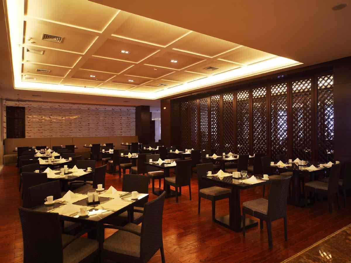 Shenglong Jianguo Hotel Haiyang Haiyang  Экстерьер фото