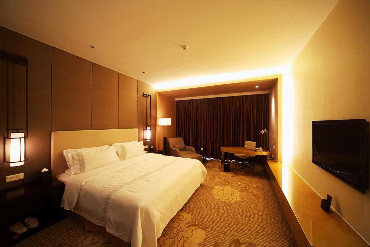 Shenglong Jianguo Hotel Haiyang Haiyang  Экстерьер фото