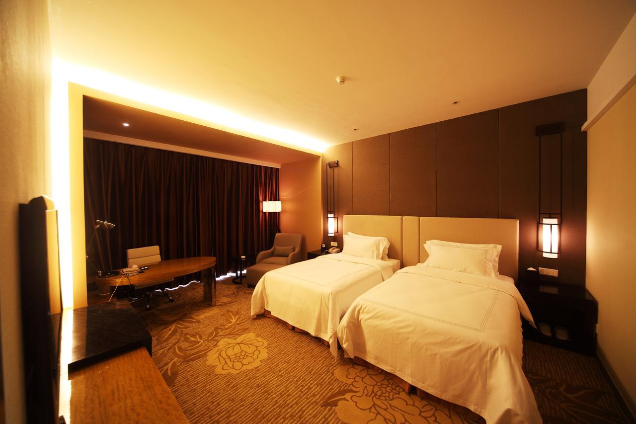 Shenglong Jianguo Hotel Haiyang Haiyang  Экстерьер фото