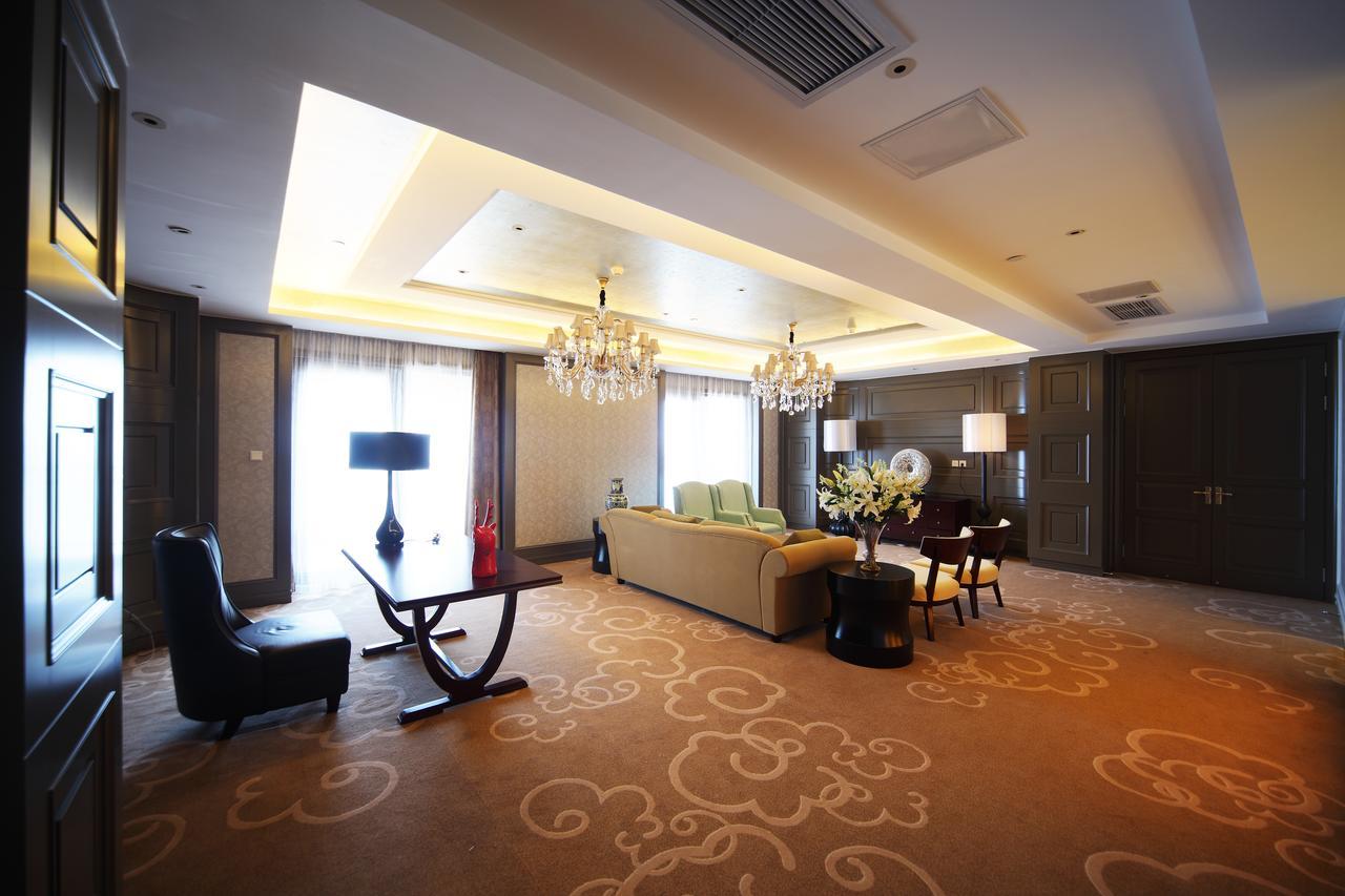 Shenglong Jianguo Hotel Haiyang Haiyang  Экстерьер фото