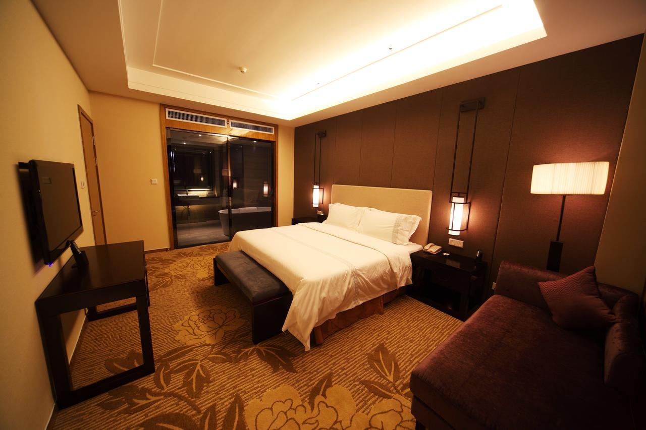 Shenglong Jianguo Hotel Haiyang Haiyang  Экстерьер фото