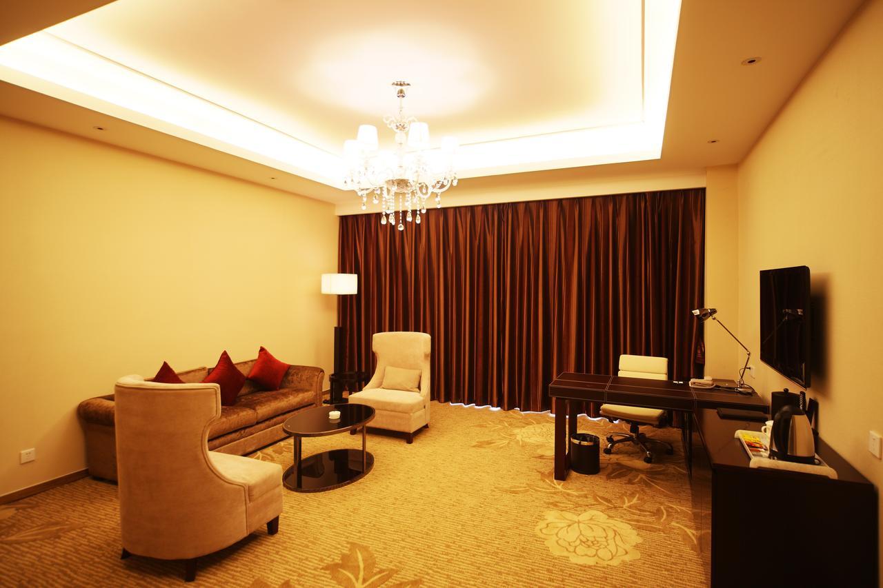 Shenglong Jianguo Hotel Haiyang Haiyang  Экстерьер фото
